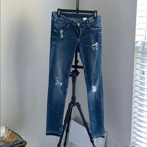 H&M skinny jeans with holes